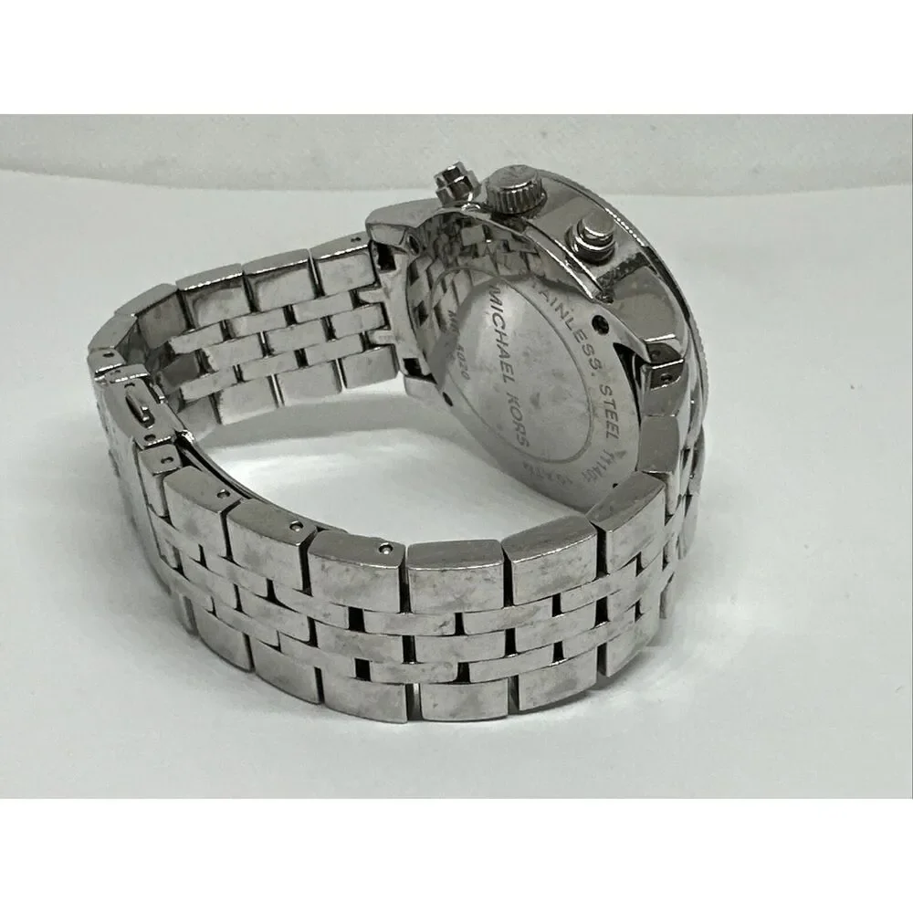 Michael Kors MK5020 Women's Silver Stainless Steel Analog Dial Wrist Watch NUL51